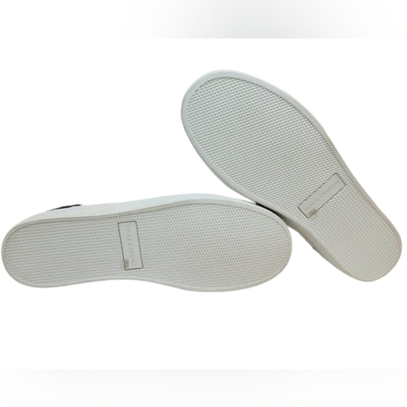 Vince Camuto White Leather Floral Lace-Up Claudinia Sneakers size 10W/40 - Picture 6 of 9